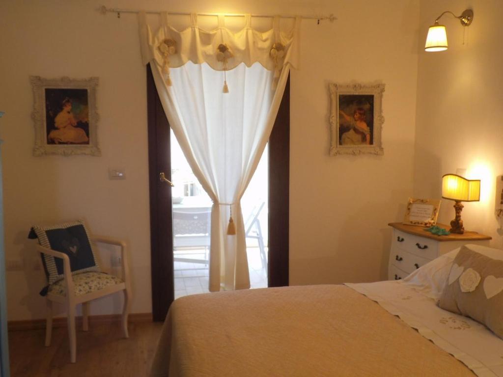 La Pavoncella Suite Орозеи Экстерьер фото